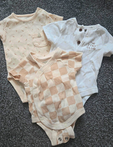 Primark baby newborn bodysuits - primark,