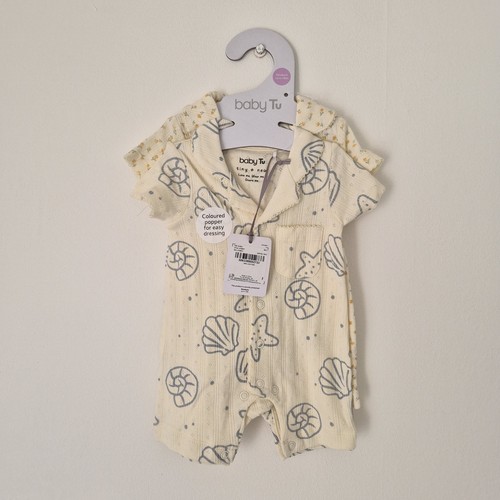 Brand new baby newborn - baby,